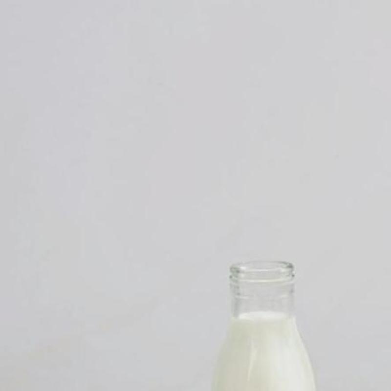 Black slip tumbler, photograph 3