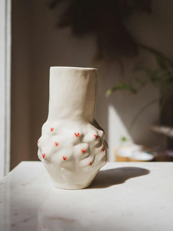 White slip fruit bowl