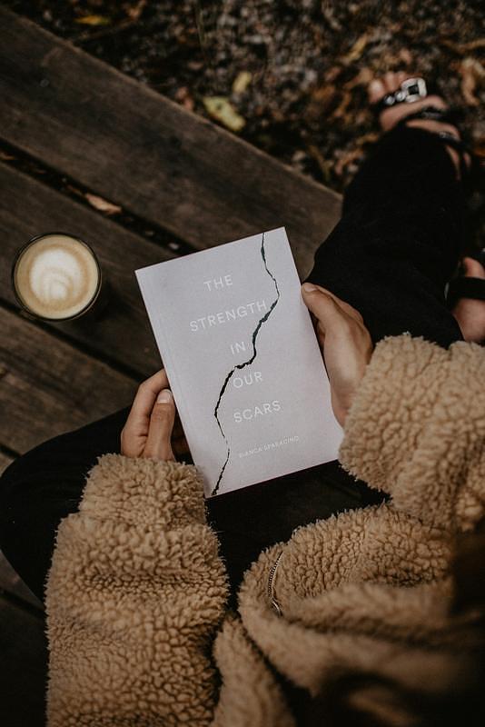 Mother's radio, a chapbook