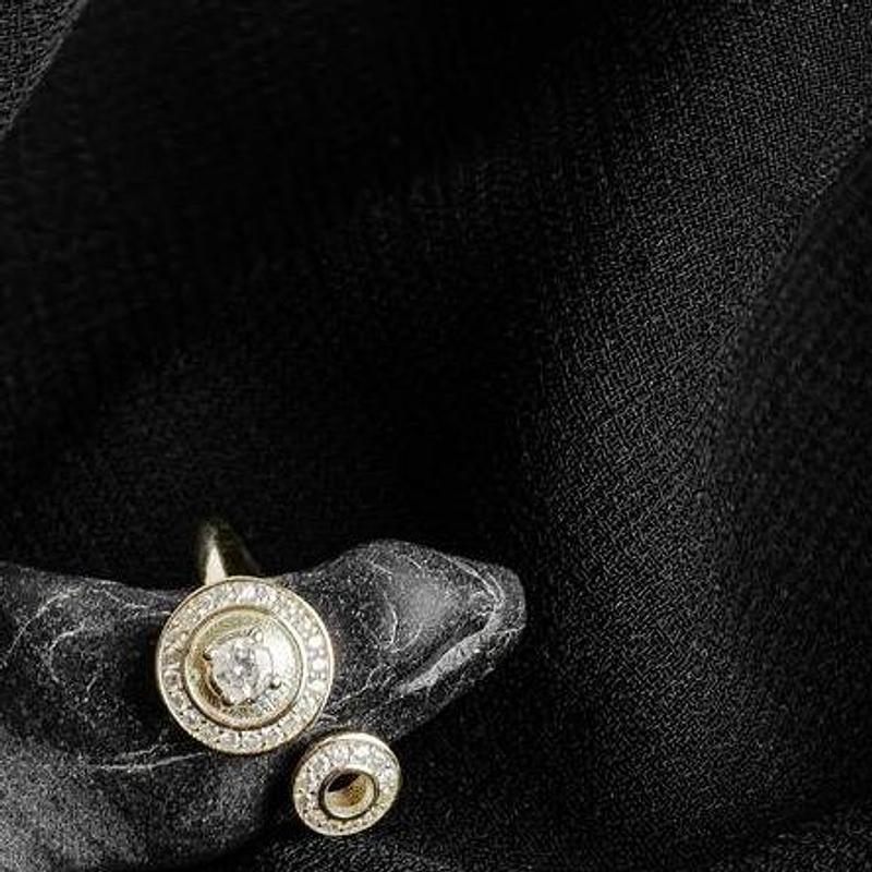 Domed ring in brushed silver, photograph 4