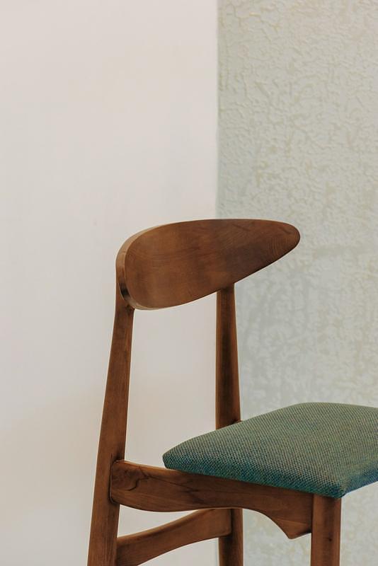 Windsor chair, walnut