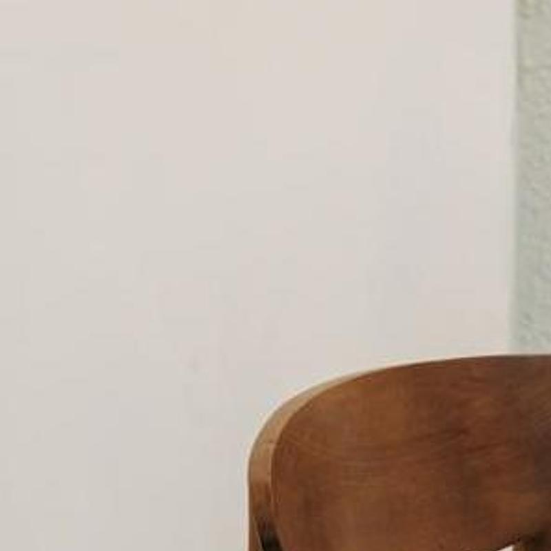 Windsor chair, walnut, photograph 5