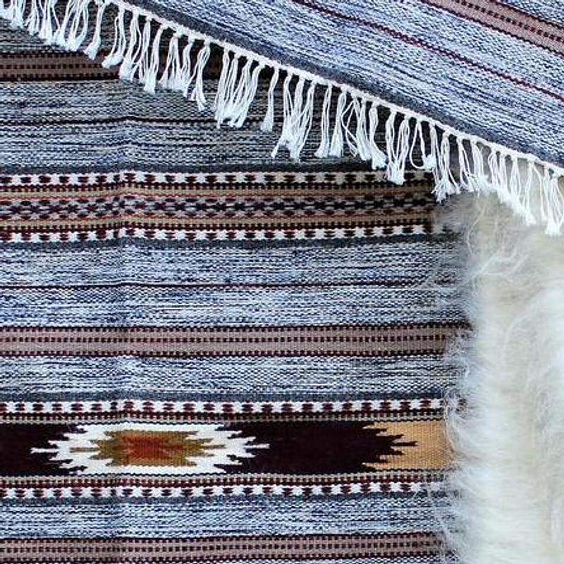 Tapestry, tide line, photograph 4